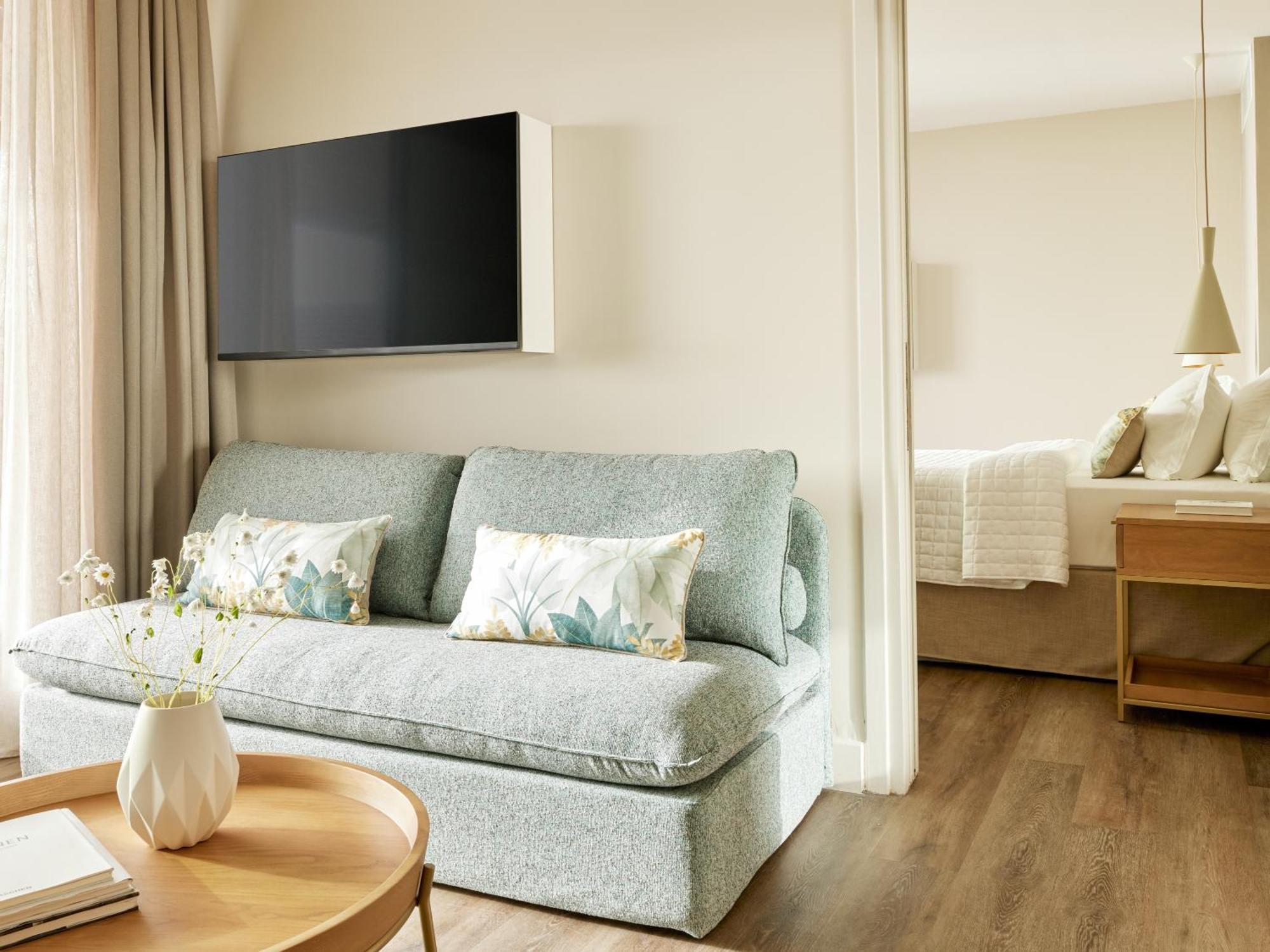 Marbella, Mar-bella Collection 5*